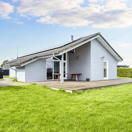 8 Person Holiday In B Rkop بيت للعطل *